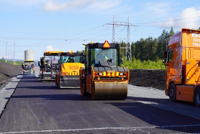 Vestland og Rogaland har lyst ut årets første asfaltkontrakter.