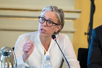 Maria Moræus Hanssen gikk av som toppsjef i oljeselskapet DEA i Hamburg i fjor høst. Her fra en topplederkonferanse i 2018.