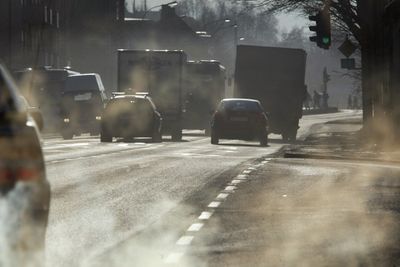 Den tyske miljøorganisasjonen har gjennomført tester som viser at en Volvo XC60 slipper ut 11,9 ganger mer NO2 enn den tillatte utslippsgransen i lave temperaturer. 