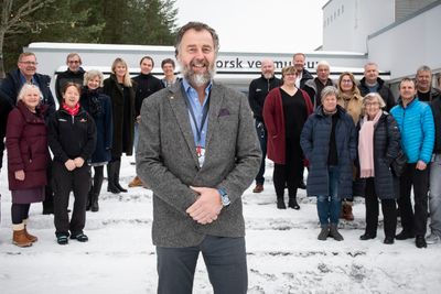 Direktør Geir Atle Stormbringer og staben ved Norsk Vegmuseum.