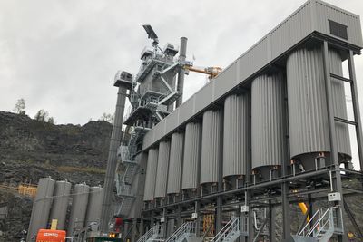 Til våren starter arbeidet med å bygge en helt ny asfaltfabrikk på Rugstad, som NCC regner å ha i produksjon på høsten en gang.