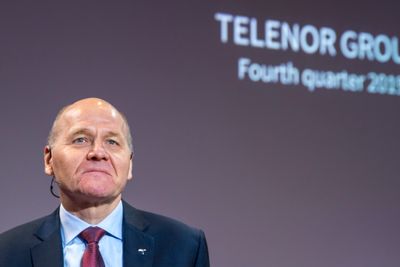 Konsernsjef Sigve Brekke i Telenor skal kutte rundt 3000 av 20.000 stillinger på verdensbasis. Telenor Norges del av dette blir i første omgang 170 stillinger. Her avbildet på en kvartalstall-presentasjon på Fornebu.