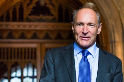 – Web3 er faktisk ikke «the web» i det hele tatt, sier World Wide Web-oppfinner Tim Berners-Lee, her fotografert ved en annen anledning.