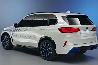BMWs hydrogenkonsept skal produseres i en liten serie, men BMW ser ikke for seg noen hydrogenbil i vanlig produksjon med det første.