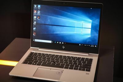 Nyere utgaver av Windows 10 er trolig ikke berørt av nulldagssårbarhetene i det nevnte Adobe-biblioteket. Men det er nok av andre sårbarhet som nå bør fjernes fra systemet.