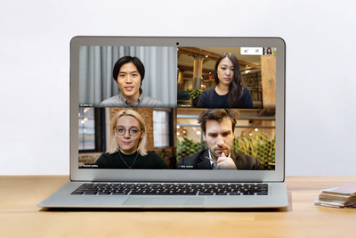 Google Meet-basert videomøte på en PC.