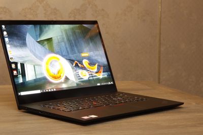 Lenovo Thinkpad P1 Gen 2 er blant maskinene som nå kan komme med Fedora-linux ferdig installert fra fabrikk. 