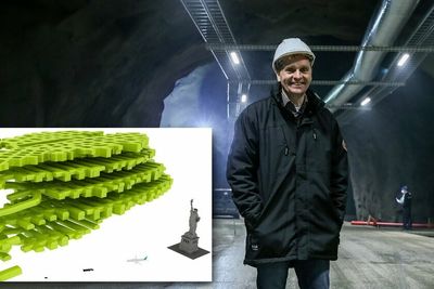 Styrer Lefdal Mine Datacenter: Jørn Skaane har bakgrunn fra energibransjen og er bosatt i Holmestrand. Her er han i gruven som har opptatt all hans yrkesaktive tid de siste årene. Fleksibilitet og skreddersydde løsninger er varemerket til datasenteret i Nordfjord. Illustrasjonen til venstre viser omfanget av gruven med nivå 2, 3 og 4. Datasenteret som åpnes nå ligger på nivået i midten.