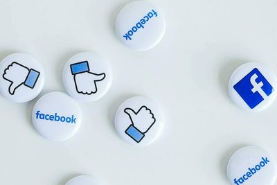 Facebook inngår forlik med amerikanske moderatorer som har utviklet angst, depresjon og psykiske lidelser i jobben.