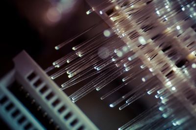 Optisk fiber.