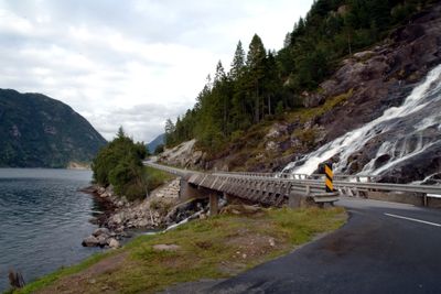 1500 meter av fv 500, som er en del av Kvinnheradpakken, skal utbedres med bl a ny tunnel.