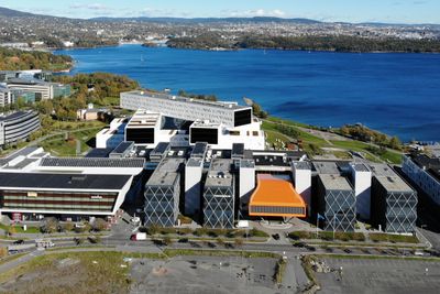 Klimadashbordet skal hjelpe Bærum kommune med å gjøre Fornebu til et nullutslippsområde. På bildet ser man Technopolis/IT Fornebu. 