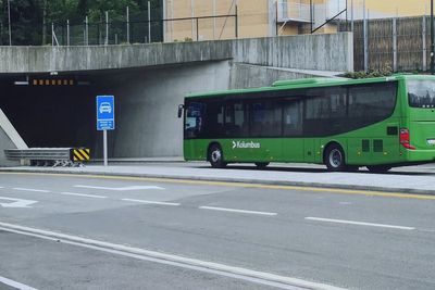 Rogaland har mange tunneler, og det er en utfordring å kunne følge bussenes posisjon der hvor det ikke er GPS-dekning.