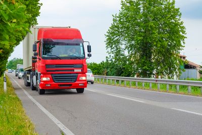 Nå skal landtransporten bli grønnere, takket være et samarbeid mellom 15 bransjeorganisasjoner