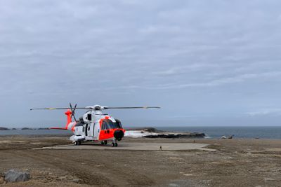 AW101 landet for første gang på Bjørnøya og Svalbard i dag. Formålet er å teste radio- og navigasjonssystemer på høye breddegrader.