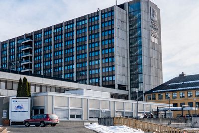 Det jobbes med å få oversikt over hvilke data som er stjålet i dataangrepet mot Sykehuset Innlandet. Bildet viser sykehuset på Lillehammer.