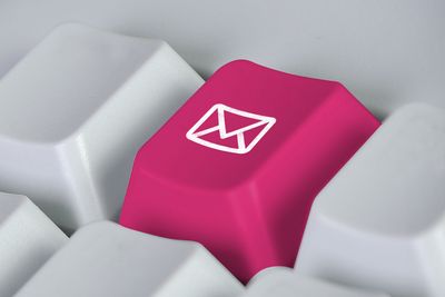 Telia legger ned sin eposttjeneste i Norge. Get har nylig også avviklet sin eposttjeneste.