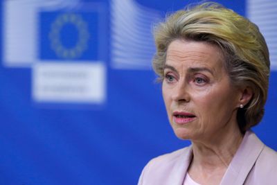 Ursula von der Leyen tar til orde for større klimakutt i det kommende tiåret enn det som har vært EUs mål hittil.