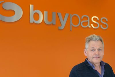Mads Henriksveen er fagansvarlig for sikkerhetssertifikater i norske Buypass.