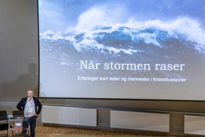Arve Olav Bangs foredrag hadde tittelen «Når stormen raser».
