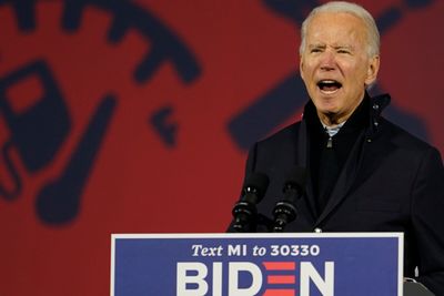 Demokratenes presidentkandidat Joe Biden ble utropt som vinner av det amerikanske valget lørdag. Her fra en tale i Michigan under valgkampen. 