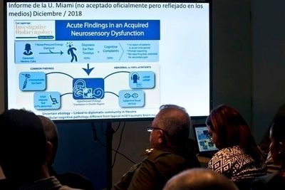 Cubanske myndigheter holdt i fjor en pressekonferanse om de amerikanske diplomatenes helseskader. Cubanske tjenestemenn gjentok da at det ikke var funnet bevis for at diplomatene var utsatt for noen form for høyteknologiske angrep. 