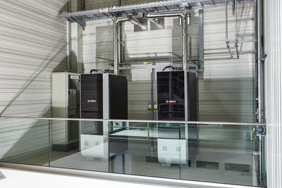 Bosch tester ut de nye brenselcellene som kan kobles sammen avhengig av behov for strøm og varme.