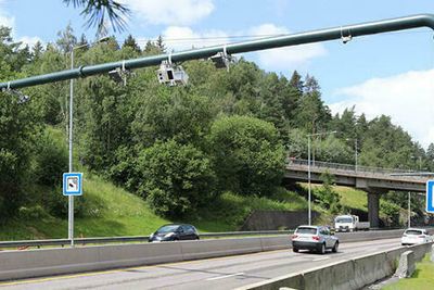 Fjellinjen har ansvar for å drifte bomstasjoner i Oslo og omegn. Nå søker de etter to nye ledere.