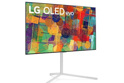 Toppen av OLED: LG lanserer et nytt OLED-panel med mer lysstyrke. De nye modellene kan fås med tripod.