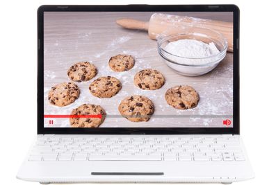 Visse typer informasjonskapsler, eller cookies, brukes til å spore brukerne på nett. Google har nå kommet et godt stykke på vei med å utvikle alternativer som både skal ta vare på personvernet til brukerne og behovene til resten av webøkosystemet.