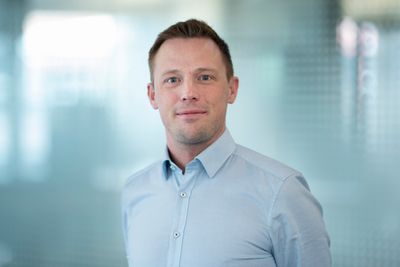 John Sebastian Schmidt Slørdahl er administrerende direktør i nye Talkmore Bedrift.