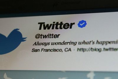 Vestlige sosiale medier som Twitter ventes å få vanskeligere vilkår i Russland.