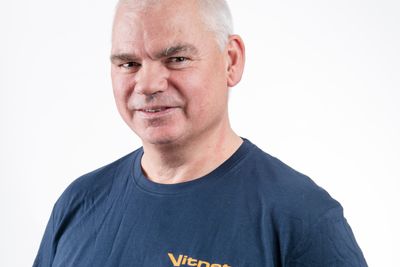  Stig Strand, daglig leder i Vitnett, har sier at Vitnett valgte Telia på bakgrunn av et godt, enkelt og fremtidsrettet tilbud med mange spennende muligheter. 