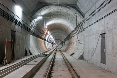 Her er overgangen til den lengste delen av Follobanetunnelen, som er boret med tunnelboremaskin. Denne delen åpner i slutten av 2022.