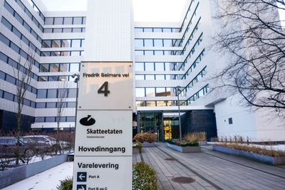 Inngangen til Skatteetaten ved Helsfyr i Oslo. Etaten skal snart inngå rammeavtaler om IT-konsulenter til opptil fire milliarder kroner.