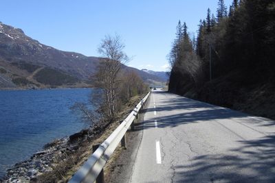 E16 Turnes-Øye i Valdres skal utbedres for å bli tryggere og bedre.