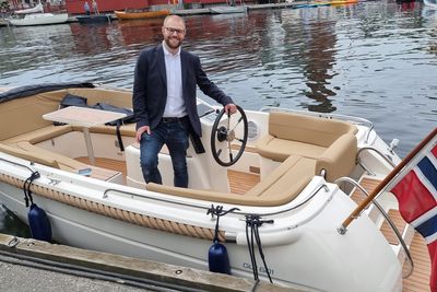 Teknologisjef Jakob Storjord Anderson i GreenWave lever og ånder for elektriske båter.