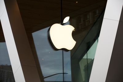 Apple er i konflikt med sine ansatte over hjemmekontor. 