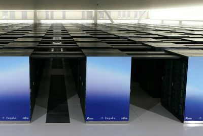 Superdatamaskinen Fugaku ved forskningsinstitusjonen Riken i Japan.