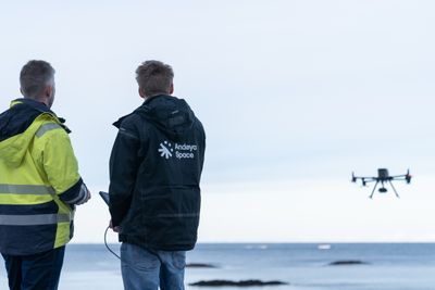 Telenor har hyret Andøya Space til å operere kartleggingsdronene. Bildet er ikke tatt i forbindelse med prosjektet som er satt i gang for å kartlegge mobildekning hos enkelte kobberkunder, men det er denne typen droner som brukes i prosjektet.