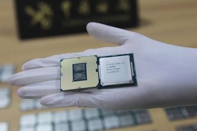 Beslaglagt Intel CPU.