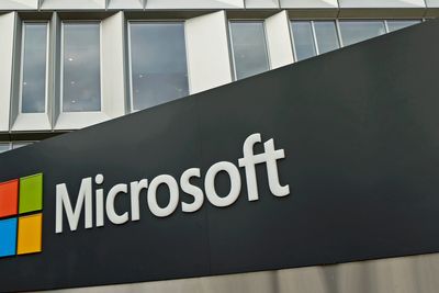 Microsoft bruker store penger på sikkerhet.