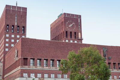 Oslo rådhus huser bystyret, byrådet og visse andre kommunale organer. Kommunen har nå tegnet en avtale om kjøp av nettverksutstyr til alle virksomhetene i kommunen. 