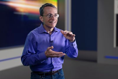 Intel-sjef Pat Gelsinger håper at selskapet vil kunne ta første virkelige skritt over i ångstrøm-æraen i 2024. 