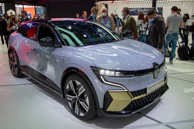 Renault Megane E-Tech ble vist frem på bilmessen IAA i München.