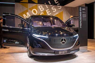 Mercedes-Benz EQT Concept.