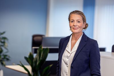 Direktør i Patentstyret Kathrine Myhre mener Norge trenger flere bein å stå på enn «bare» olje og gass, etter at vi nok en gang blir klart slått av våre naboland i den årlige innovasjonsindeksen.