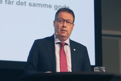 Kommunal- og digitaliseringsminister Bjørn Arild Gram på Inside Telecom-konferansen 4. november 2021.