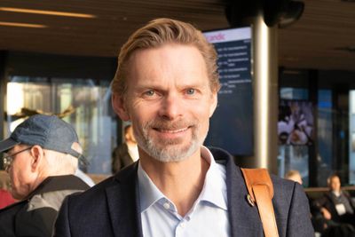 Administrerende direktør Øyvind Husby i IKT-Norge, fotografert utenfor Scandic Hotel på Fornebu under Inside Telecom-konferansen 4. november 2021.