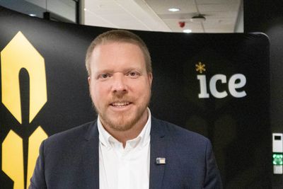 Administrerende direktør Eivind Helgaker i Ice har tenkt seg om etter auksjonen og vil bygge bredbånd via mobilnettet til husstander som ikke har tilbud om bredbånd – mot subsidier/rabatt på auksjonsprisen. 